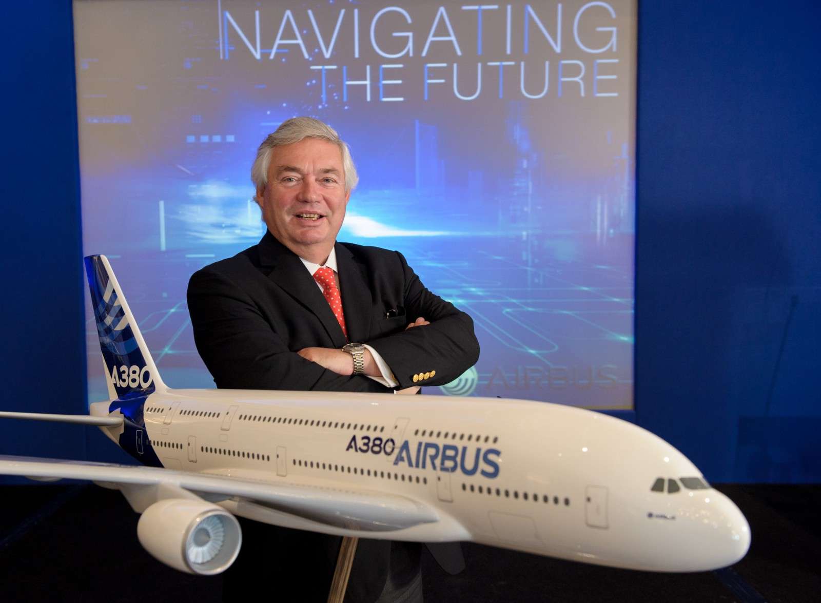 Airbus supersalesman blames engines for A380 failure