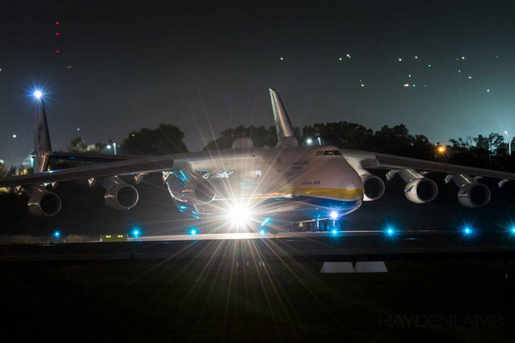 AN-225