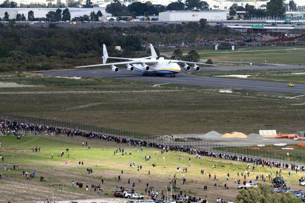 AN-225