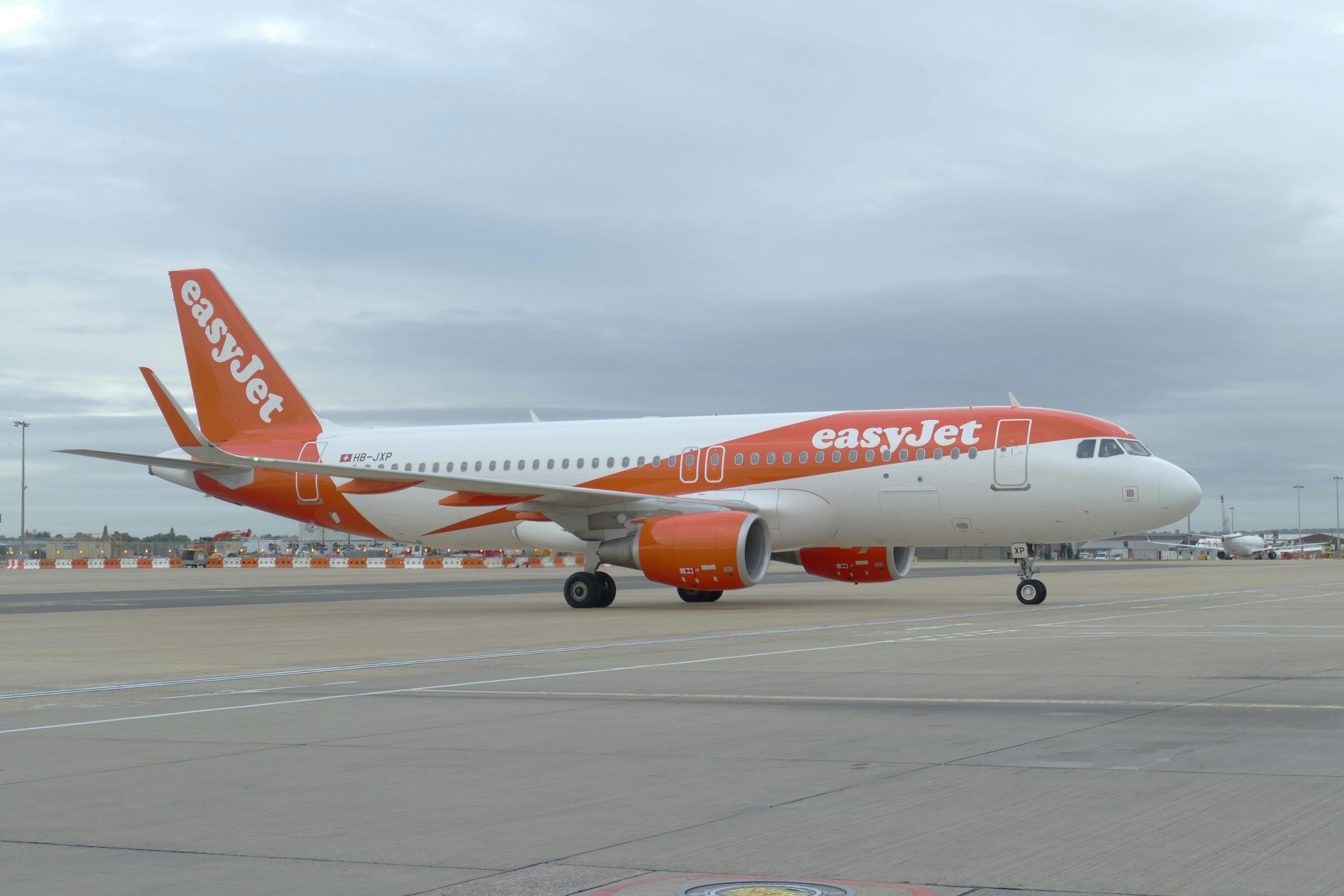 easyJet