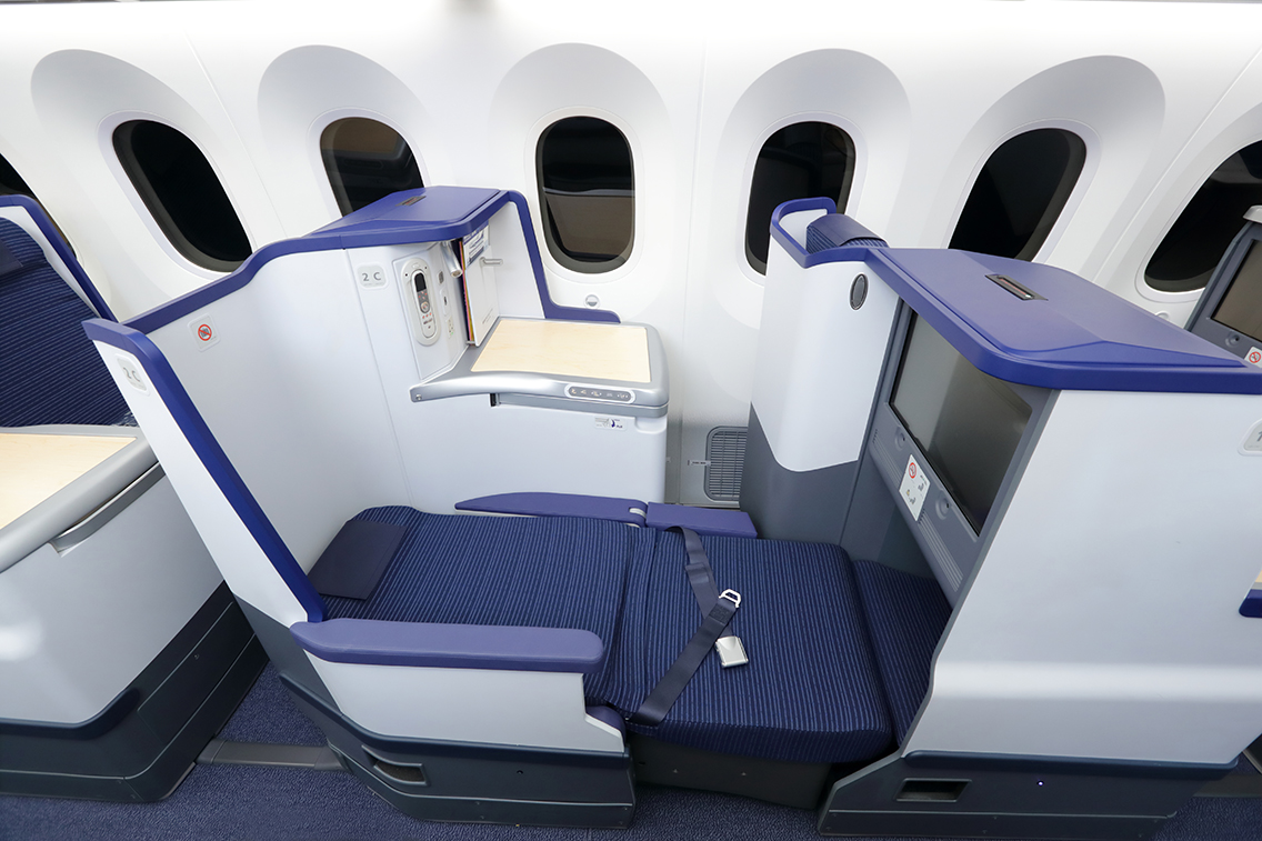 Services for Economy Class Passengers, Fly with ANA